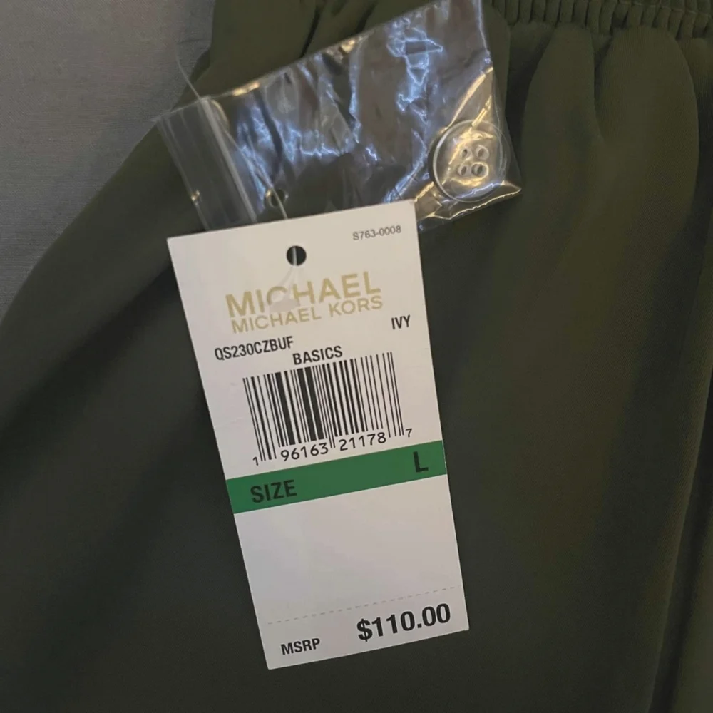3/5/23- ***NWT*** Michael Kors size L belted pleated tie-waist wide le… - Picture 4 of 4